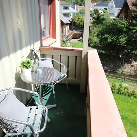 Krsferie Ved Sentrum - Grim Apartment Kristiansand