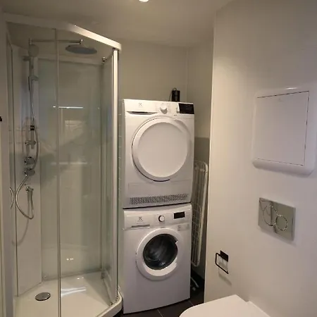 Krsferie Ved Sentrum - Grim *