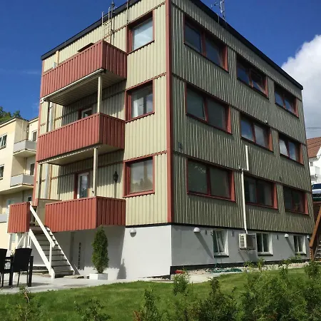 Krsferie Ved Sentrum - Grim *