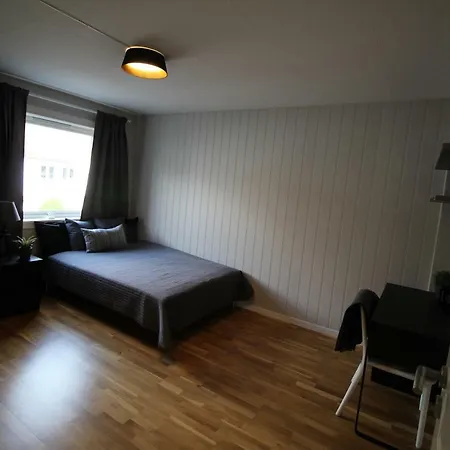 Krsferie Ved Sentrum - Grim Apartment *