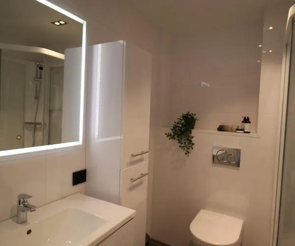 Krsferie Ved Sentrum - Grim *