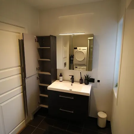 Krsferie Ved Sentrum - Grim * 克里斯蒂安桑