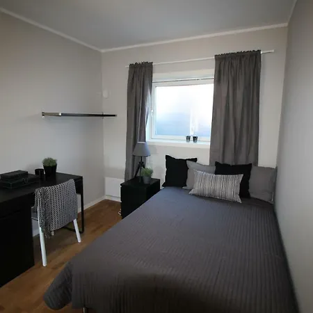 Krsferie Ved Sentrum - Grim *